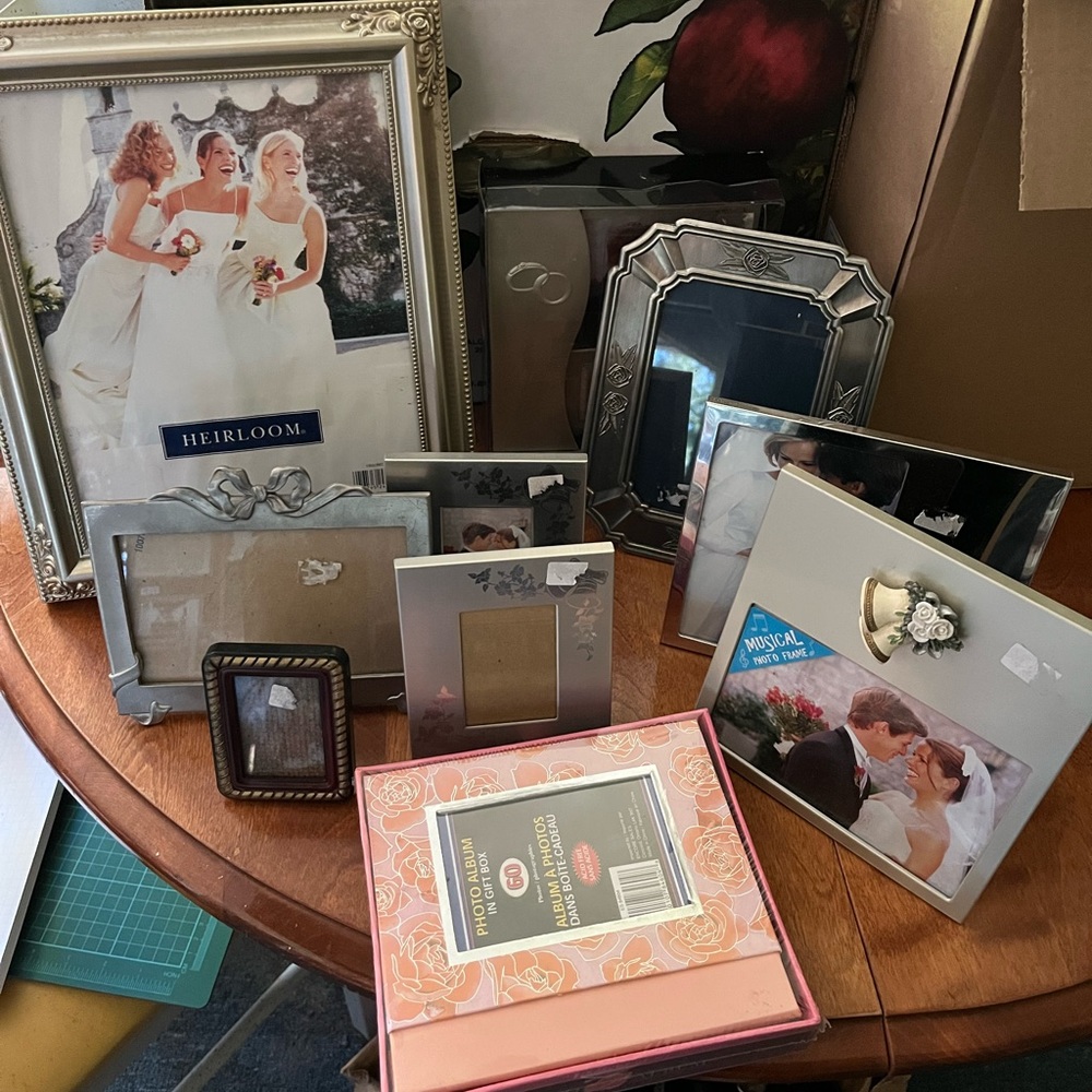 Picture Frames, lot of 10 Assorted